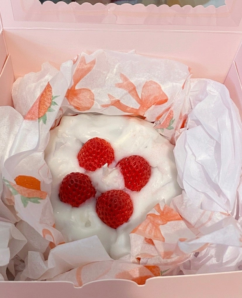 Strawberry Poundcake Candle